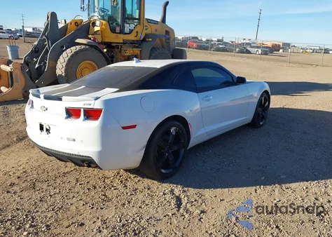 2013 Chevrolet Camaro 2Lt from USA, damaged, VIN 2G1FC1E35D9197813